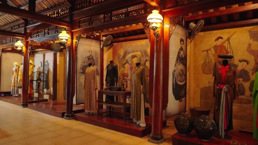 Bảo tàng Áo Dài